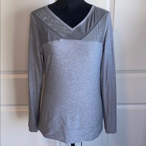 Lululemon unique sport top